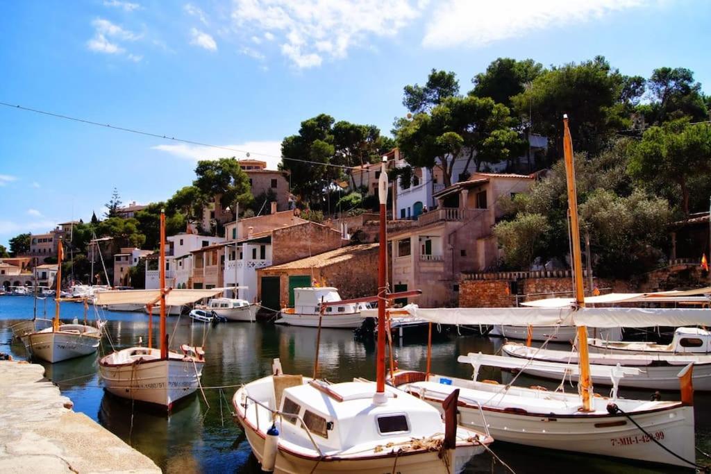 Casa De La Luz Villa Cala Llombards ภายนอก รูปภาพ